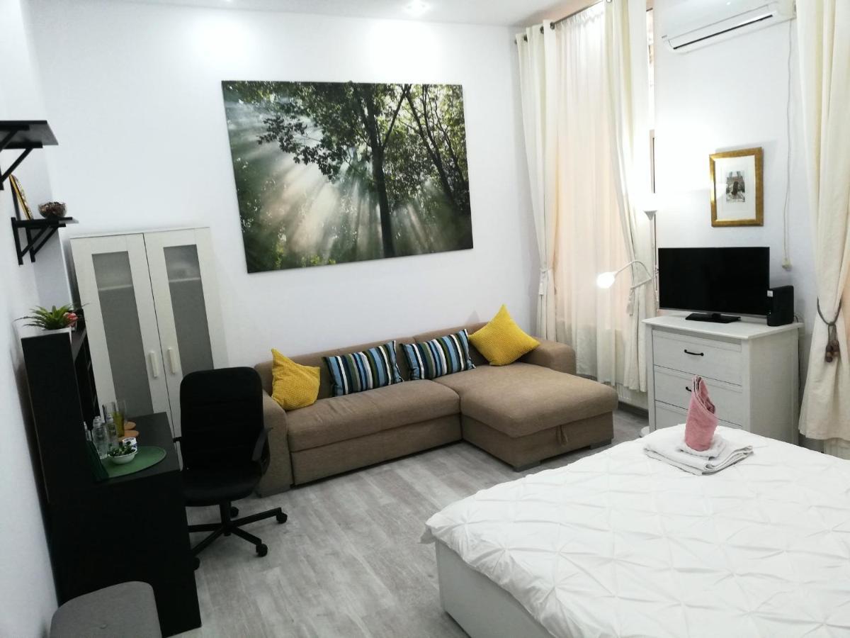 Ultracentral Studio For 4 Bucureşti Ngoại thất bức ảnh