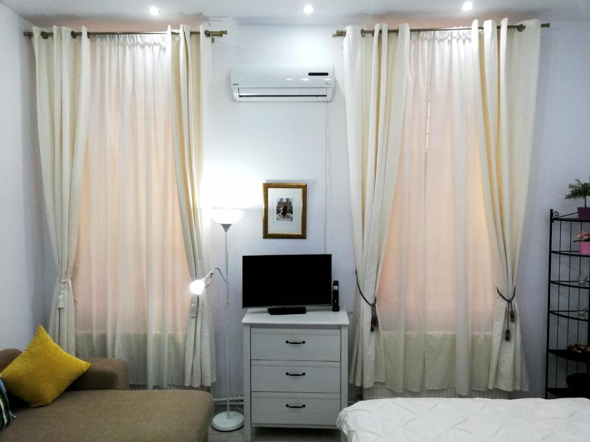 Ultracentral Studio For 4 Bucureşti Ngoại thất bức ảnh